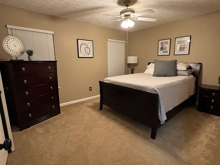 128 Waterview Dr #128 — Photo 5