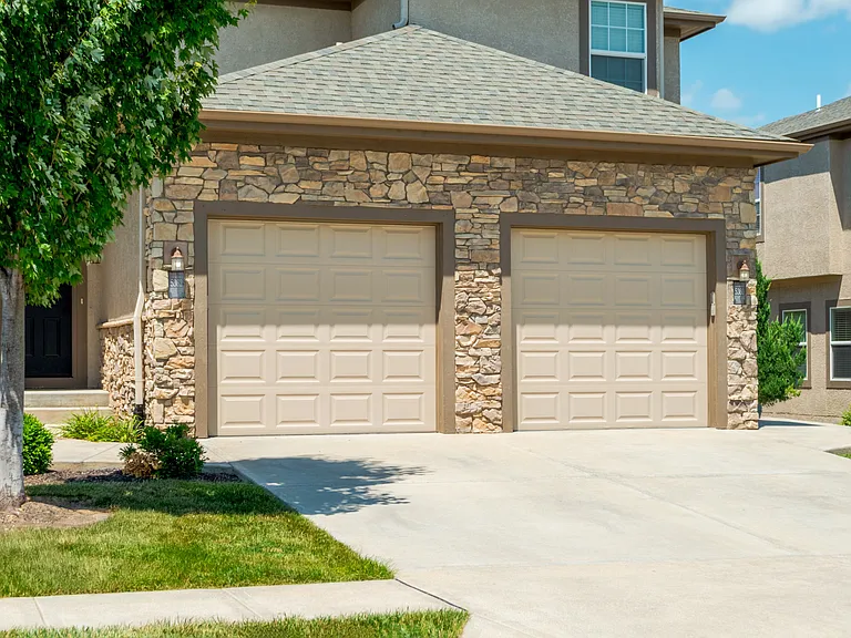 Prairie Pines Townhomes — Photo 45