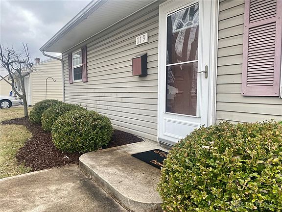4th image of 119 Colebrook Dr