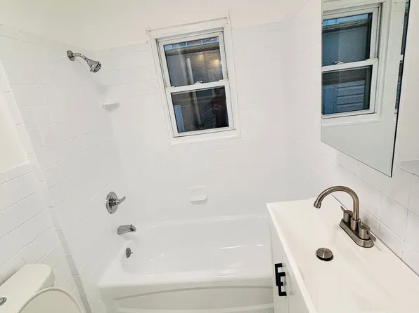 142 Court St, Elizabeth, NJ