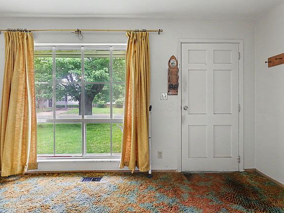 5th image of 347 Redmond Rd