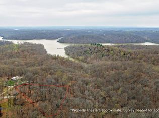 7528 S Shady Side Dr, Bloomington, IN 47401