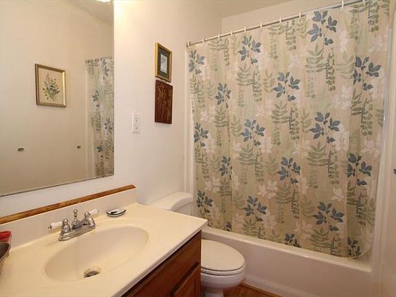 5th image of 106 Susanna Way