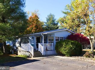 10 Ashwood Dr, Spring City, PA 19475
