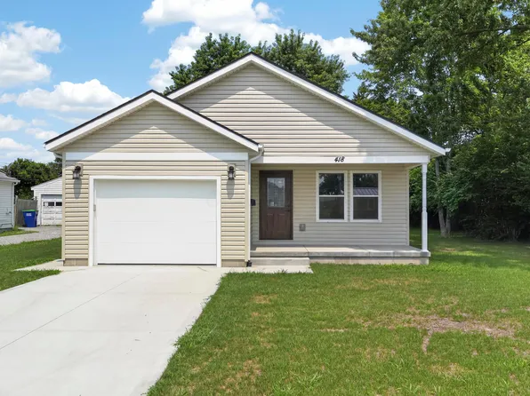 418 Warren Ave, Washington Ch, OH 43160