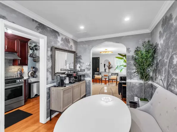 913 2nd St, Alexandria, VA 22314