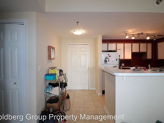 3rd image of 24 Courthouse Sq APT 706