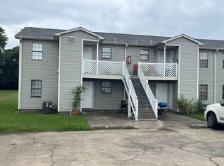 318 Tammy St SW UNIT 8, Decatur, AL 35603