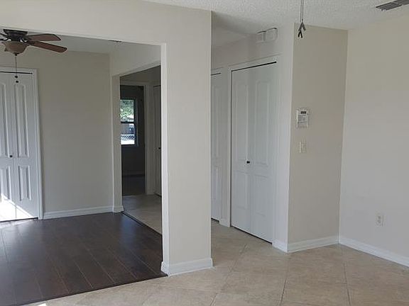 2nd image of 7701 Killian Dr