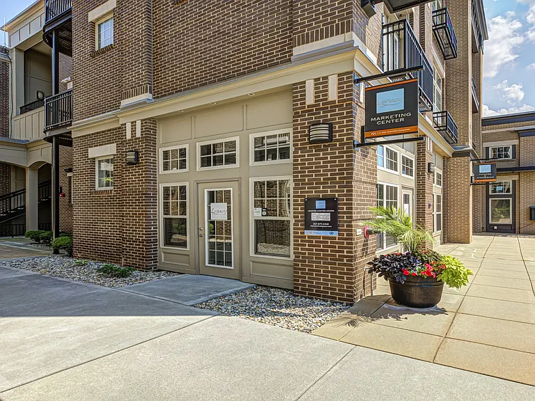 Legacy Towns & Flats — Photo 22