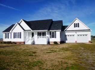 1385 Soundneck Rd, Elizabeth City, NC 27909