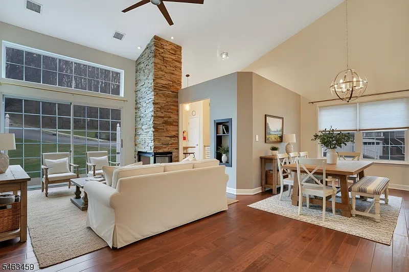1606 Windsor Ct
