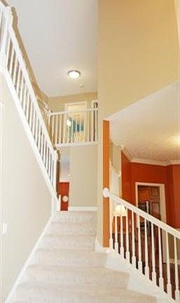 3rd image of 478 Fox Hollow Dr