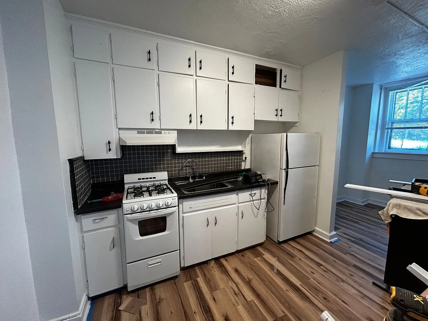 Varsity Management - 809 E. Kingsley — Photo 2
