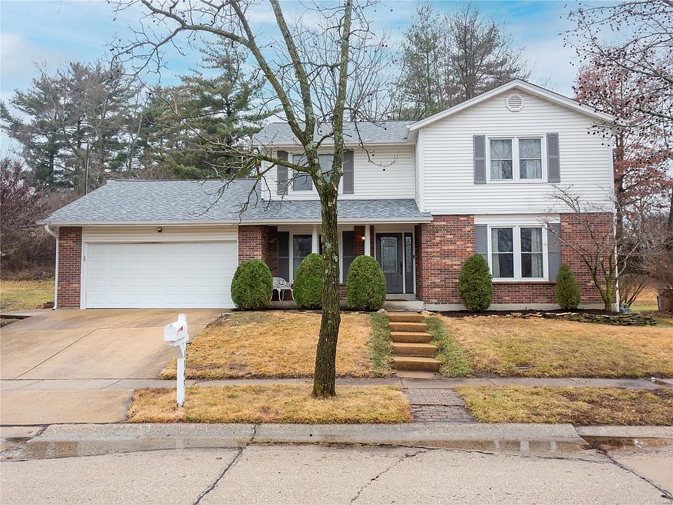 1st image of 1143 Crested View Dr