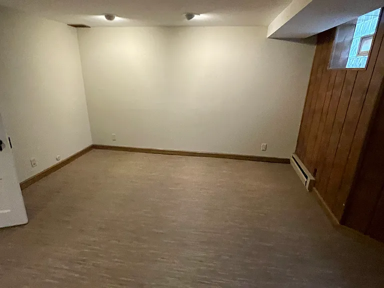 303 Wonderly Ave — Photo 9