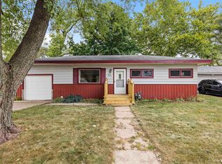 7406 Randy Rd, Machesney Park, IL 61115