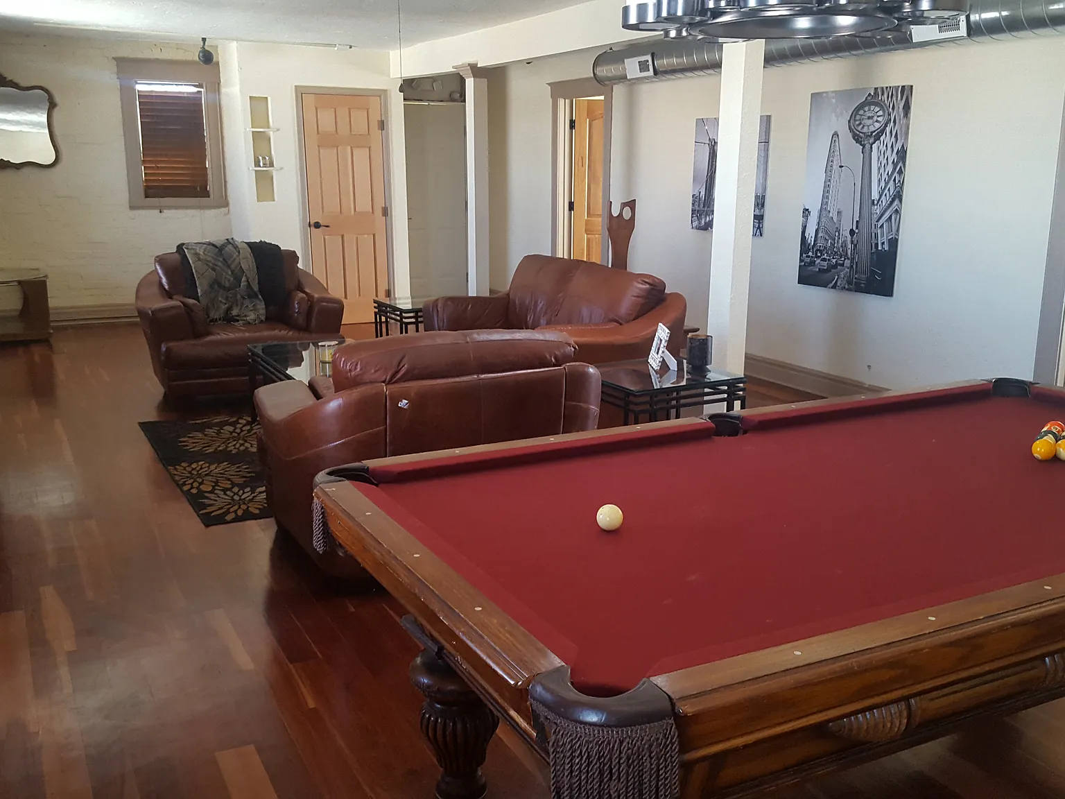2 bed, 2000 sqft, $1,850 — Photo 2