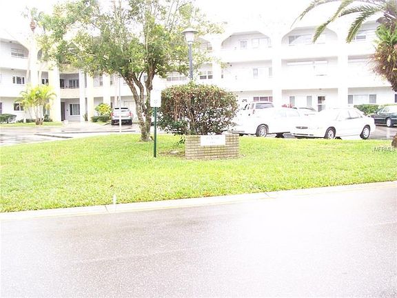 2nd image of 2361 Ecuadorian Way APT 27