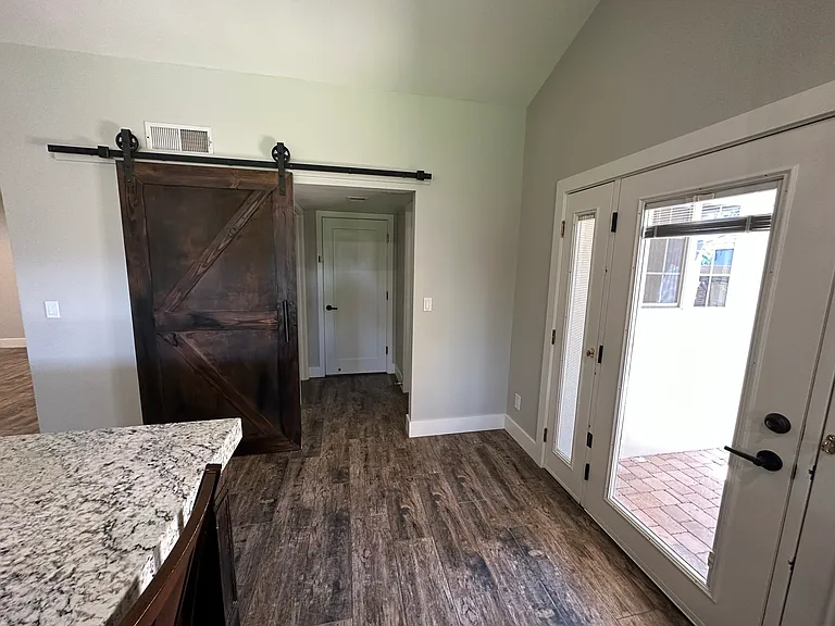 1250 E Marco Polo Rd — Photo 10