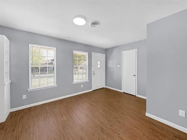 11202 Waxwing St, Houston, TX 77035