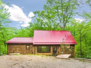 1029 Taos Ln, Sugar Grove, OH