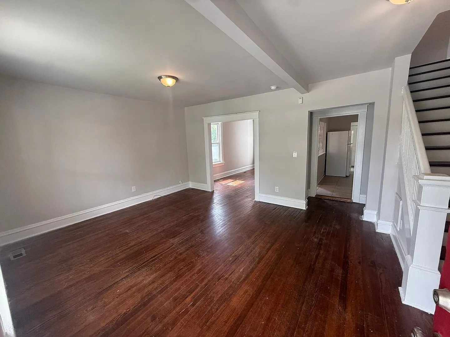 3-bedroom 1 bath for rent — Photo 2