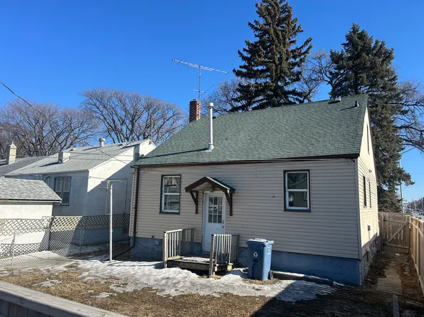 881 Dudley Ave #881, Winnipeg, MB R3M 1R1