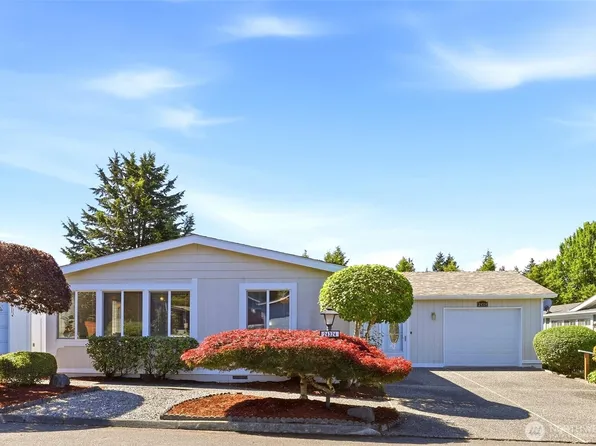 24324 9th Avenue W, Bothell, WA 98021