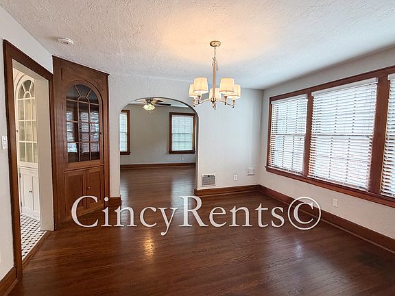 5th image of 3434 Ault View Ave #2