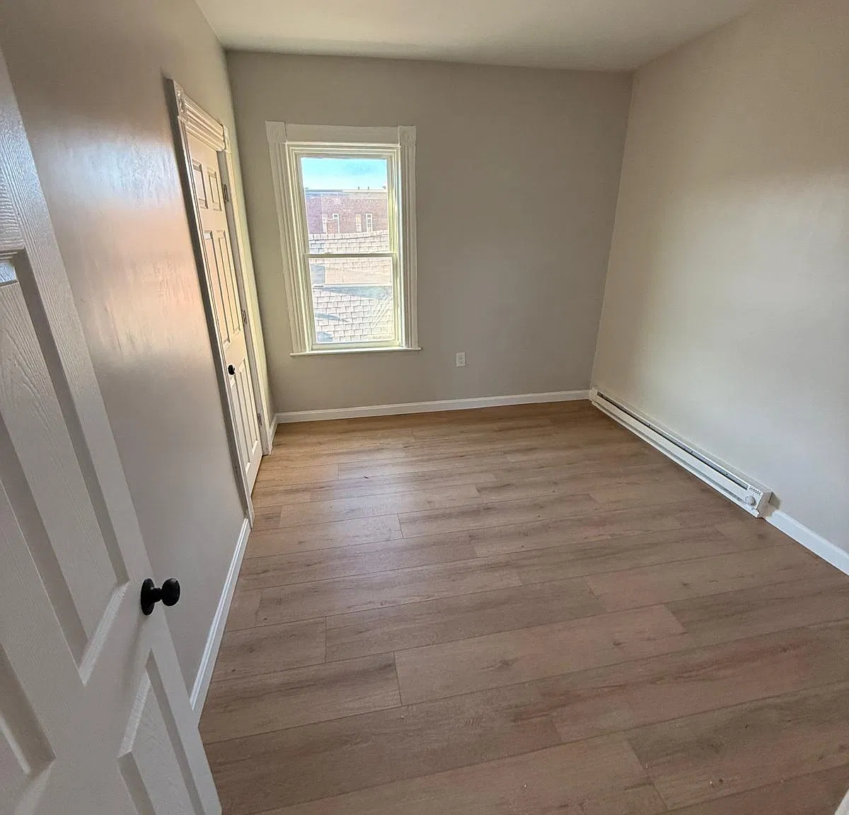 28 Woodward St — Photo 4