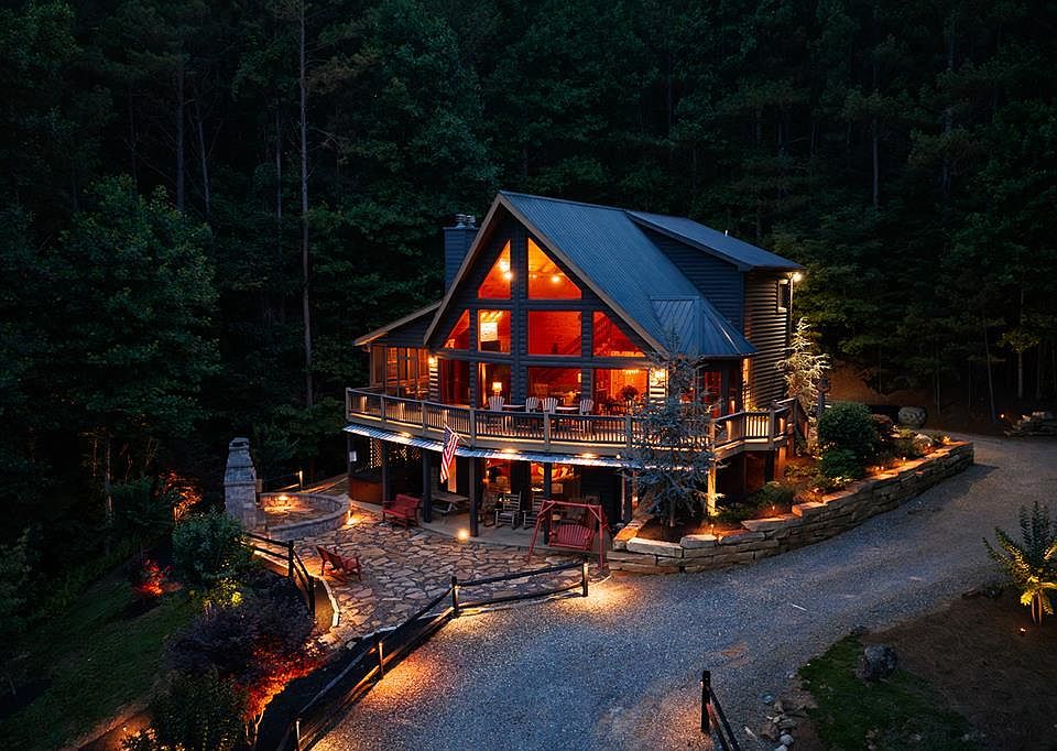 1st image of 55 Ridge Top Dr