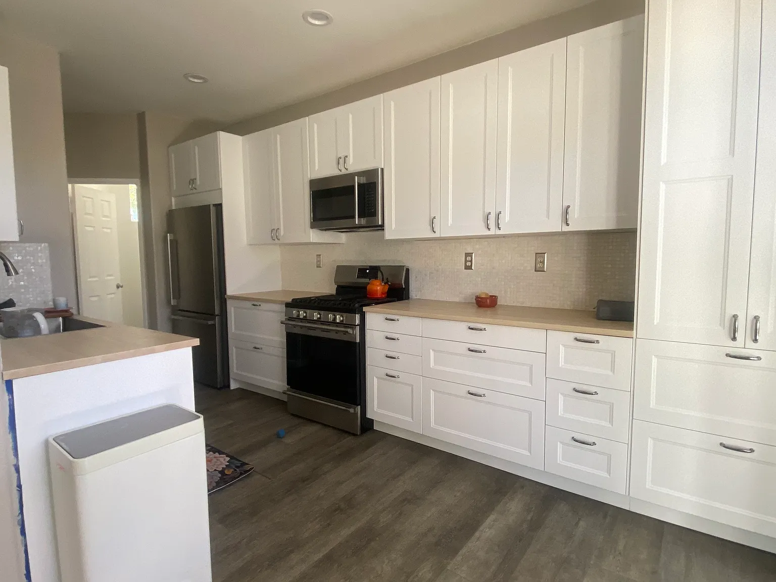 3 bed, 1445 sqft, $4,000 — Photo 2