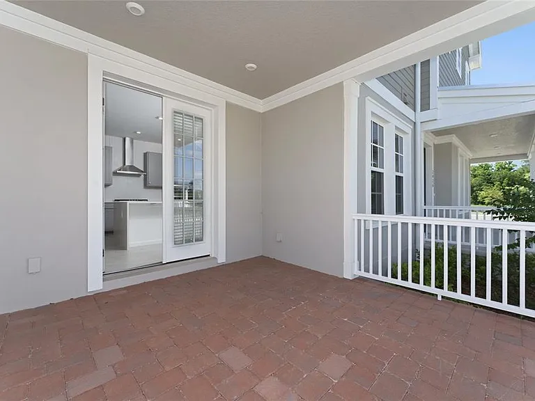2426 Celebration Blvd — Photo 14