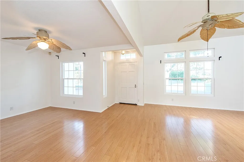 2 bed, 2.5 bath, 1447 sqft, $4,300 — Photo 1