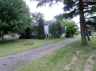 21923 Middletown Rd, Alliance, OH 44601