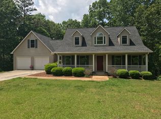 411 Featherwood Dr, Cornelia, GA 30531