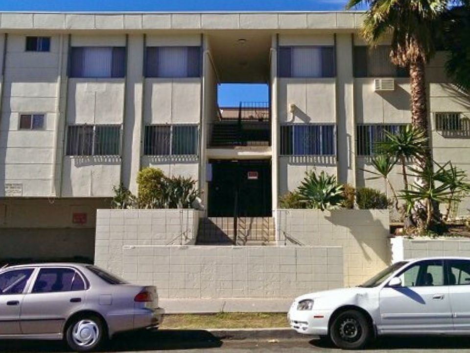 1st image of 275 Lucas Ave APT 2