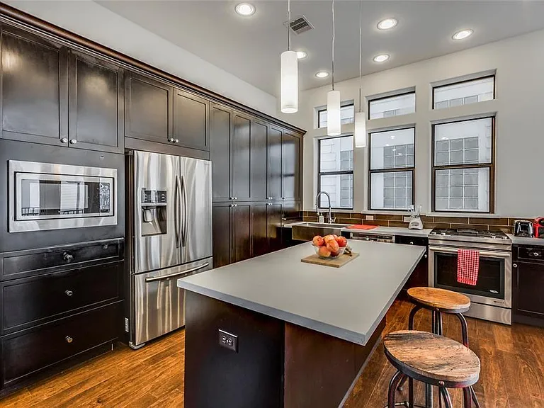 2612 Polk Ave #B — Photo 5