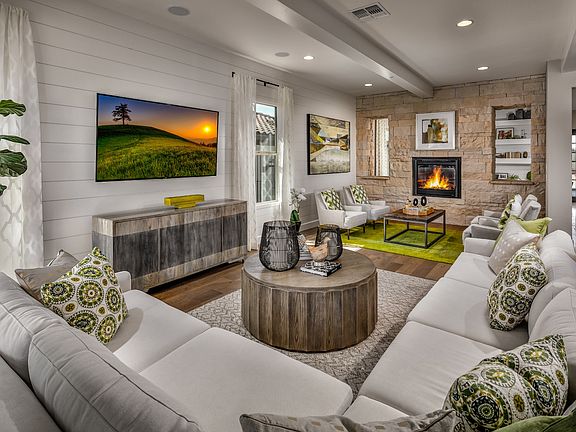Cordoba Model Great Room
