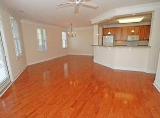 561 Garden Terrace Dr UNIT 301, Wilmington, NC 28405
