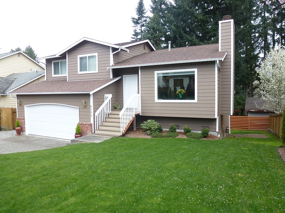 1st image of 8122 NE 161st Pl