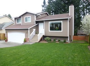 8122 NE 161st Pl, Kenmore, WA 98028