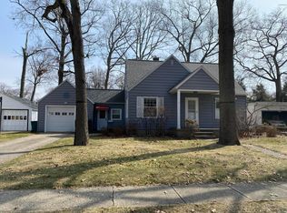 3544 McCracken St, Norton Shores, MI
