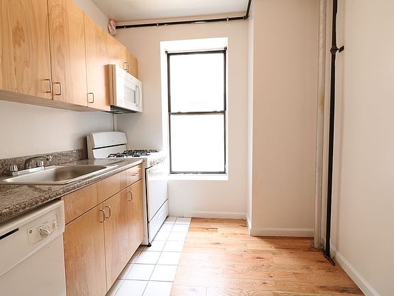 4th image of 501 W 169th St APT 4E