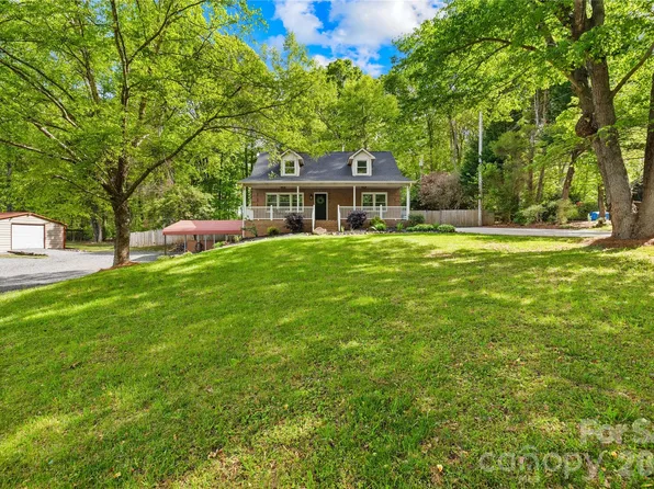6002 Lake Rd, Mint Hill, NC 28227