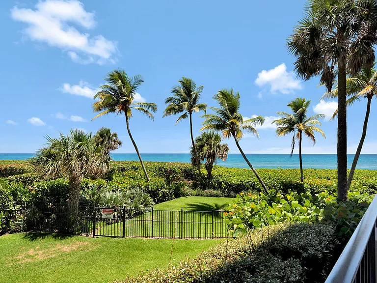 530 Ocean Dr #202 — Photo 10