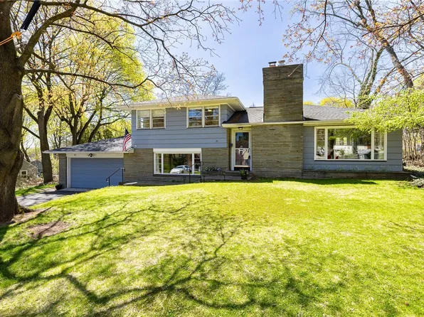 21 Cobb Ter, Rochester, NY 14620