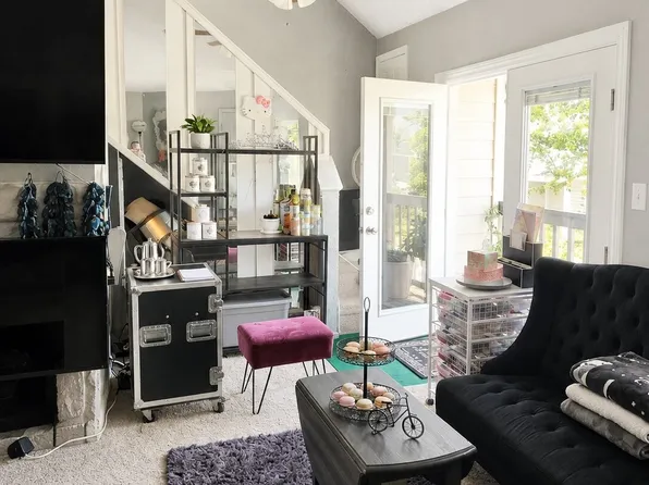 9803 Walnut St #207, Dallas, TX 75243