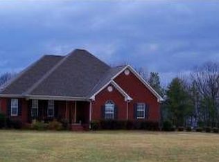 575 High Pointe Dr, Hayden, AL 35079